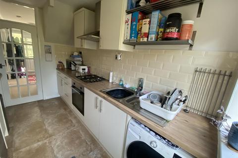 3 bedroom terraced house to rent, Greensleeves Close, Holbrooks, Coventry