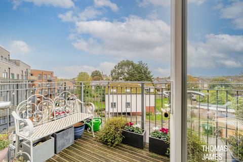 1 bedroom flat for sale, Coral Court, Arnos Grove, N11