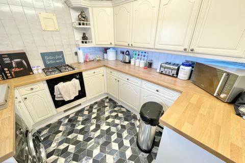 3 bedroom terraced house for sale, Coulston Road, Lancaster