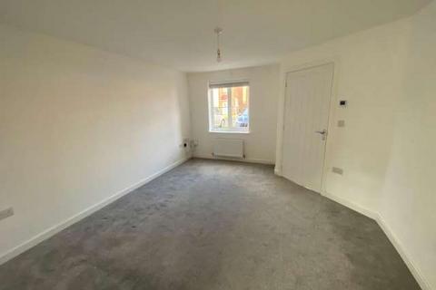 3 bedroom end of terrace house to rent, Carson Place, Hemlington, Middlesbrough