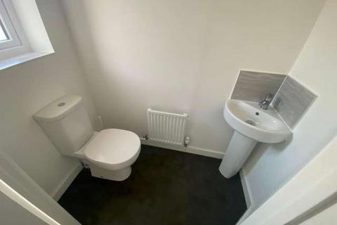 3 bedroom end of terrace house to rent, Carson Place, Hemlington, Middlesbrough