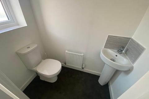 3 bedroom end of terrace house to rent, Carson Place, Hemlington, Middlesbrough