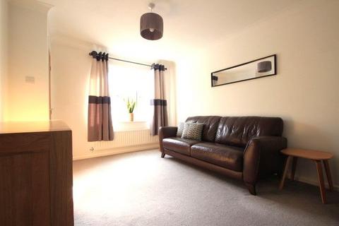 3 bedroom terraced house to rent, Cheswardine Road, Newcastle-under-Lyme