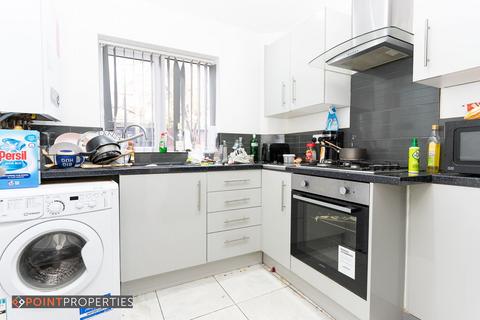 4 bedroom terraced house to rent, Liverpool L15