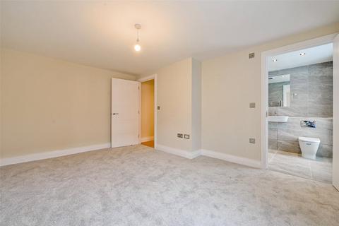 undefined, 32a Peascod Street, Windsor, Berkshire, SL4