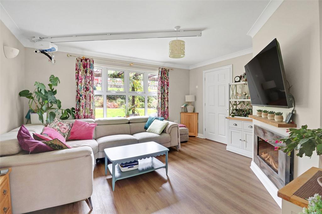 Oakland Gardens, Sticklepath... 2 bed bungalow for sale £230,000