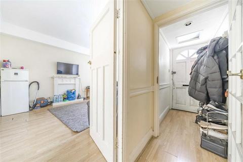 1 bedroom apartment for sale, Bromley Road, London SE6