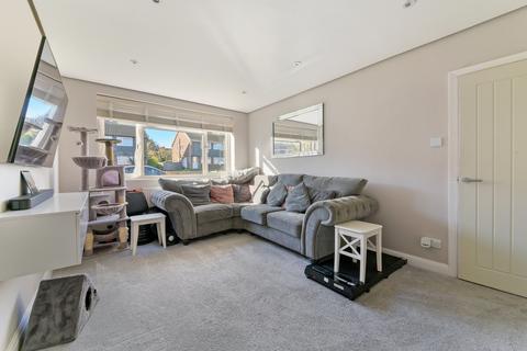 Flat 7, Castle Court Pollard Road, Morden, SM4 6EJ