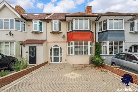 3 bedroom terraced house to rent, Windermere Avenue, London SW19