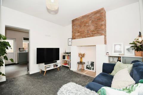 2 bedroom terraced house for sale, Hoole Street, Chesterfield S41