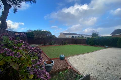 3 bedroom bungalow for sale, Midhill Close, Durham DH7