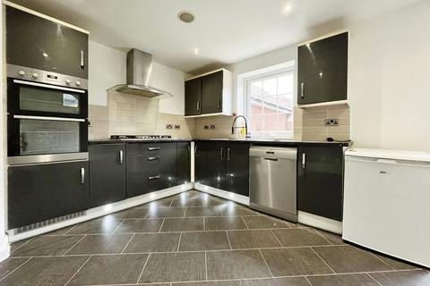 4 bedroom detached house to rent, Slatewalk Way, Leicester LE3