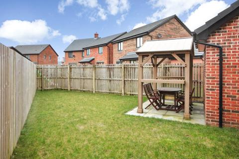 3 bedroom semi-detached house for sale, Sandpiper Crescent, Tyne and Wear NE15