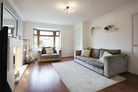 3 bedroom semi-detached house for sale, Crocus Drive, Oldham OL2