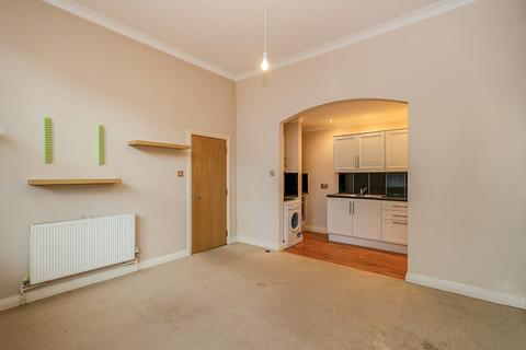 2 bedroom flat to rent, Cottage Grove, Hampshire PO5