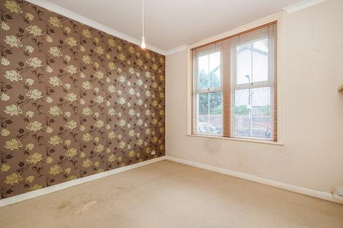 2 bedroom flat to rent, Cottage Grove, Hampshire PO5