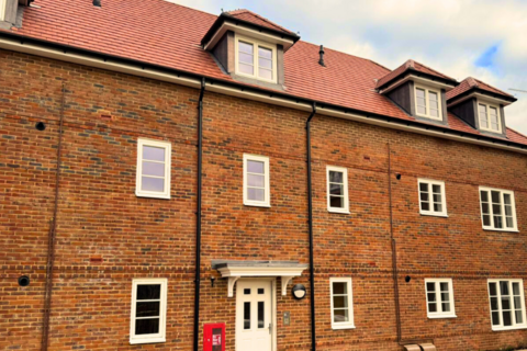 2 bedroom flat for sale, Plot 3 at The Bindery, Seymour Mews, Petworth GU20