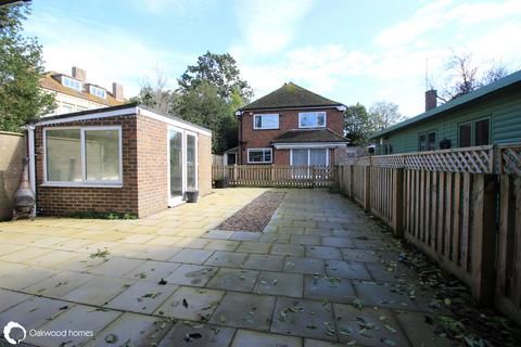 3 bedroom detached house for sale, Callis Court Road, Broadstairs