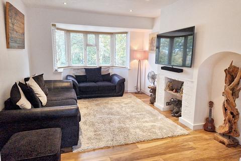 3 bedroom end of terrace house for sale, Maidstone Road, Rochester