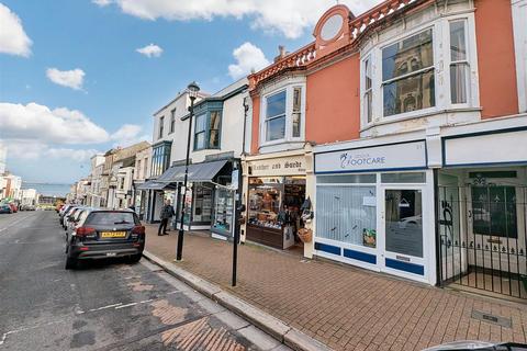 2 bedroom apartment for sale, Union Street, Ryde, PO33 2DT