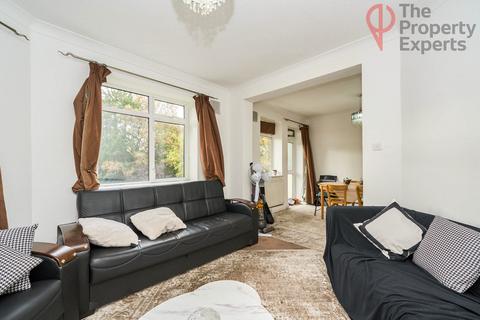 3 bedroom apartment for sale, Kingston Hill, Kingston Upon Thames, KT2