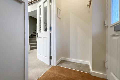 2 bedroom end of terrace house for sale, Gilroy Close, Longwell Green, Bristol