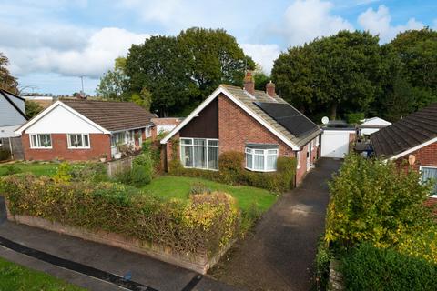 4 bedroom detached bungalow for sale, The Crescent