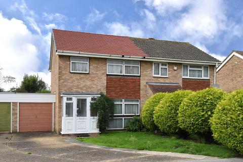 3 bedroom semi-detached house for sale, Loxwood Close, Orpington