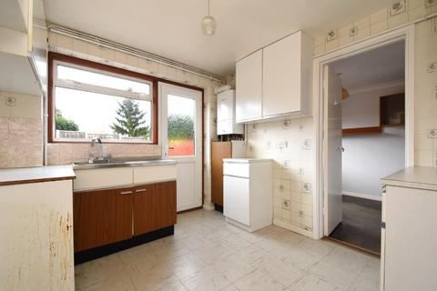 3 bedroom semi-detached house for sale, Loxwood Close, Orpington