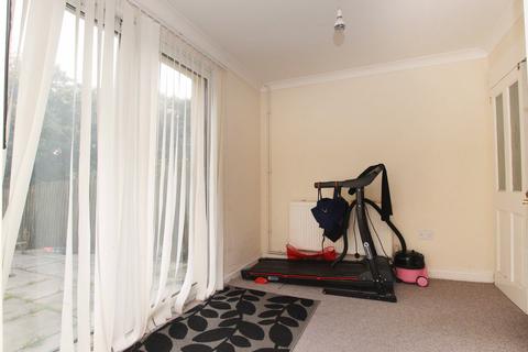 40 Cae Fardre, Church Village, Pontypridd, CF38 1DS
