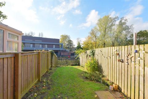 2 bedroom townhouse for sale, Browney Croft, York