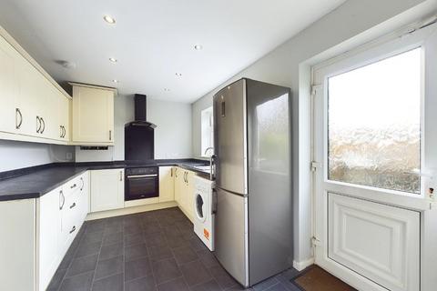 3 bedroom house to rent, Jardine Road, Bingley