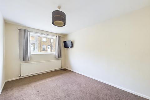 3 bedroom house to rent, Jardine Road, Bingley