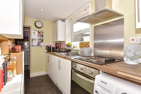 3 bedroom terraced house for sale, Berridge Road, Sheerness, Kent