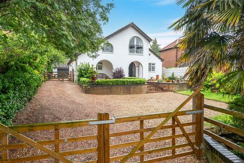 4 bedroom detached house for sale, Main Street, Dorrington