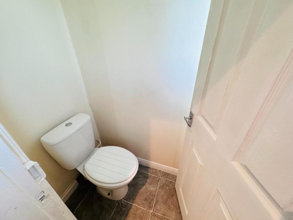 Ground floor wc