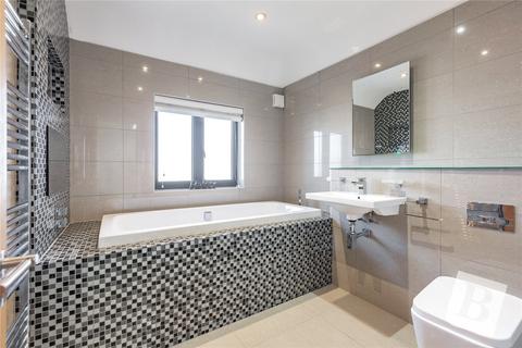 11 Glebe Road, Ongar, CM5 9HW