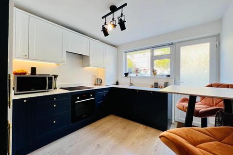 63 Chichester Road, Sandgate, Folkestone, CT20 3BP