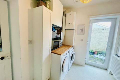 25 Albert Street, Llanelli, SA15 2SY