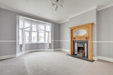 3 bedroom terraced house for sale, Fleetwood Avenue, Westcliff-on-sea, SS0