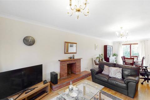 3 bedroom detached house for sale, Groveside Close, West Acton, London, W3