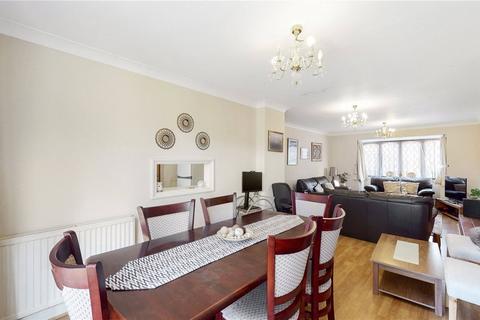 3 bedroom detached house for sale, Groveside Close, West Acton, London, W3