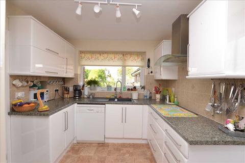 35 Chaplin Close, Chelmsford, CM2 8QW