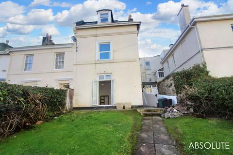 Studio to rent, Abbey Road, Torquay, TQ2