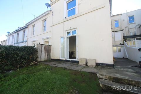 Studio to rent, Abbey Road, Torquay, TQ2