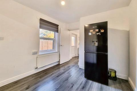 186 Pennygate, Spalding, PE11 1LT