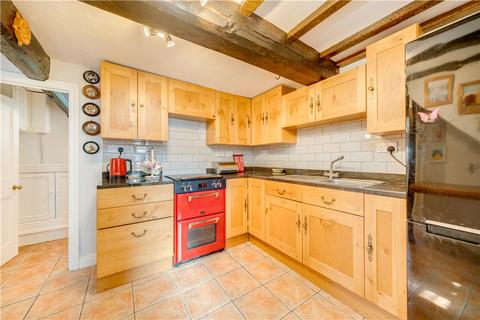 3 bedroom end of terrace house for sale, Market Place, Masham, Ripon, North Yorkshire, HG4