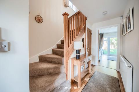 5 Southfields Close, Coleshill, Birmingham, B46 3EQ