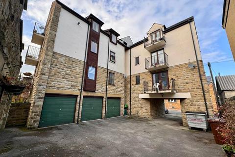 1 bedroom flat to rent, Regent Road, Ilkley, West Yorkshire, LS29