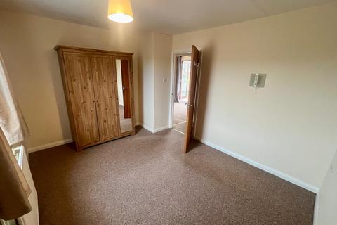 1 bedroom flat to rent, Regent Road, Ilkley, West Yorkshire, LS29